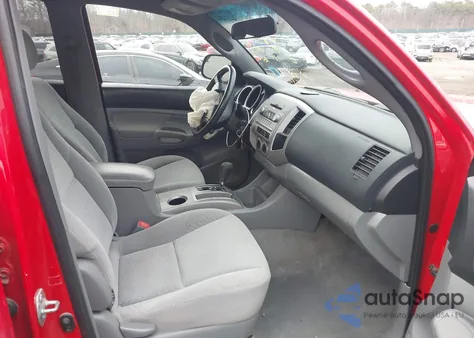 2005 Toyota Tacoma Base V6 z USA, uszkodzony, nr VIN 5TEMU52N55Z090393